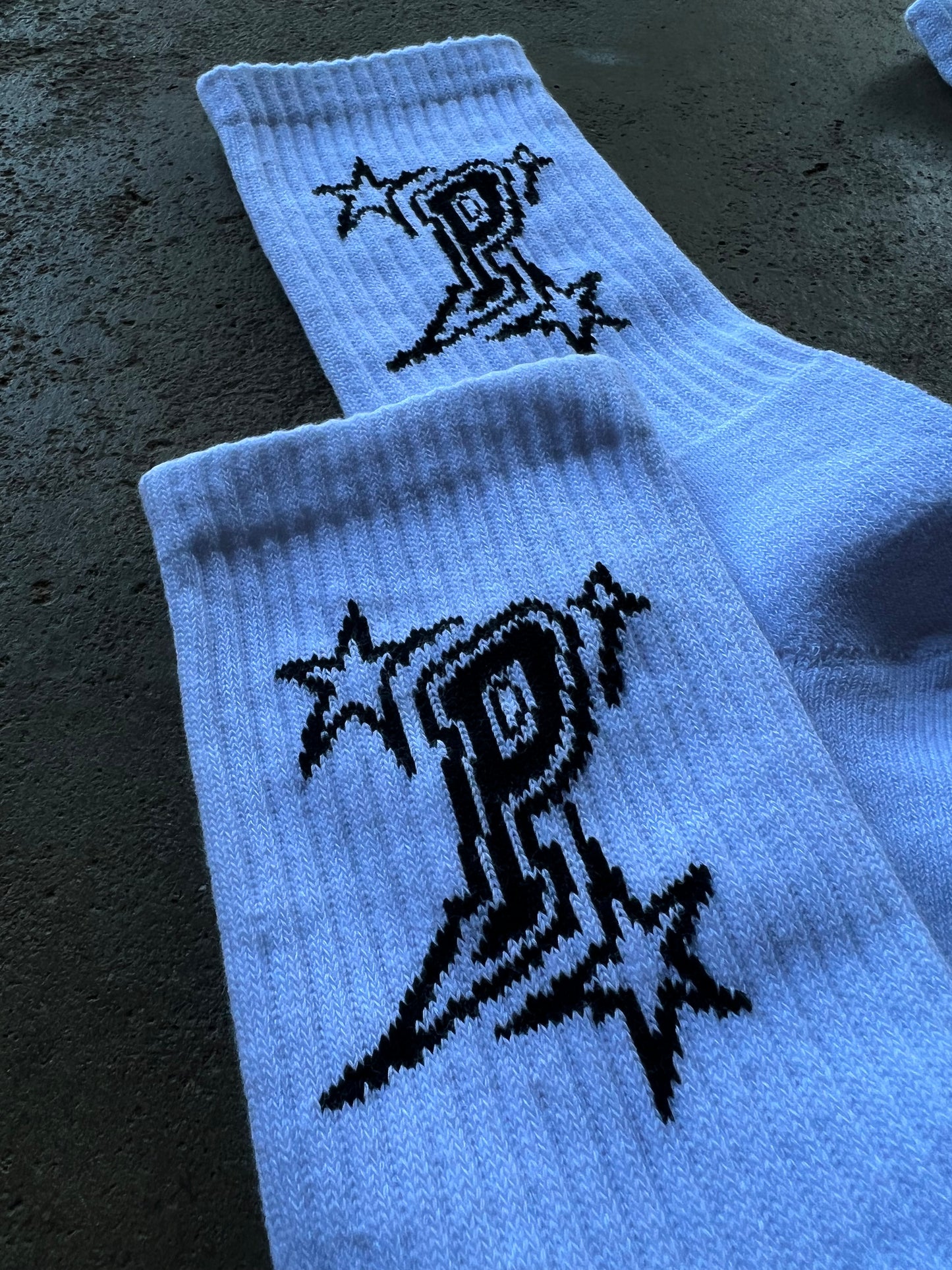 POISON COMFORT SOCKS